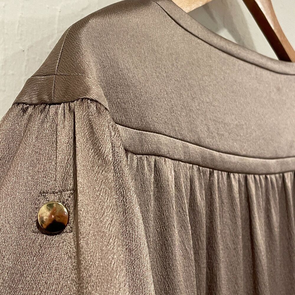~ Diane von Furstenberg 4 Raton Stretch Silk Blend Blouse V-neck Bronze Top - Picture 4 of 16